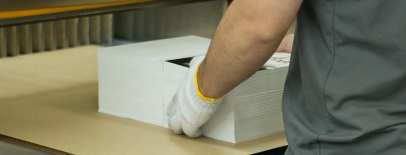 同人漫画の印刷方法|業者を選ぶ基準や実際の流れ、注意点を解説